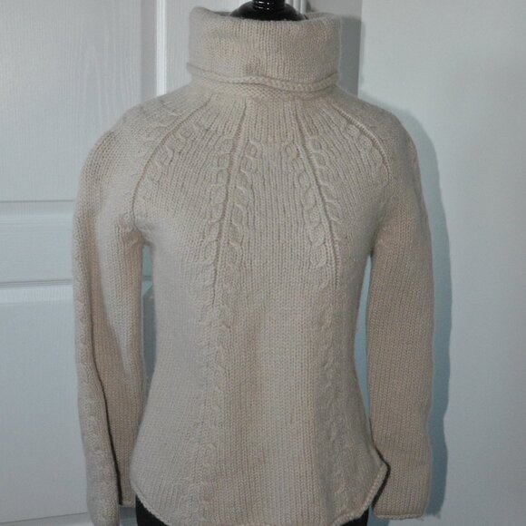 Vintage Mercer & Madison Women's sz Small 10% Wool Turtle Neck Sweater - Picture 1 of 6